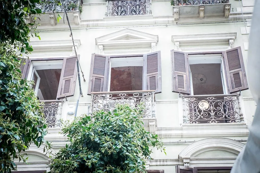 Sardinia Home Design Cagliari 2*,  Italy